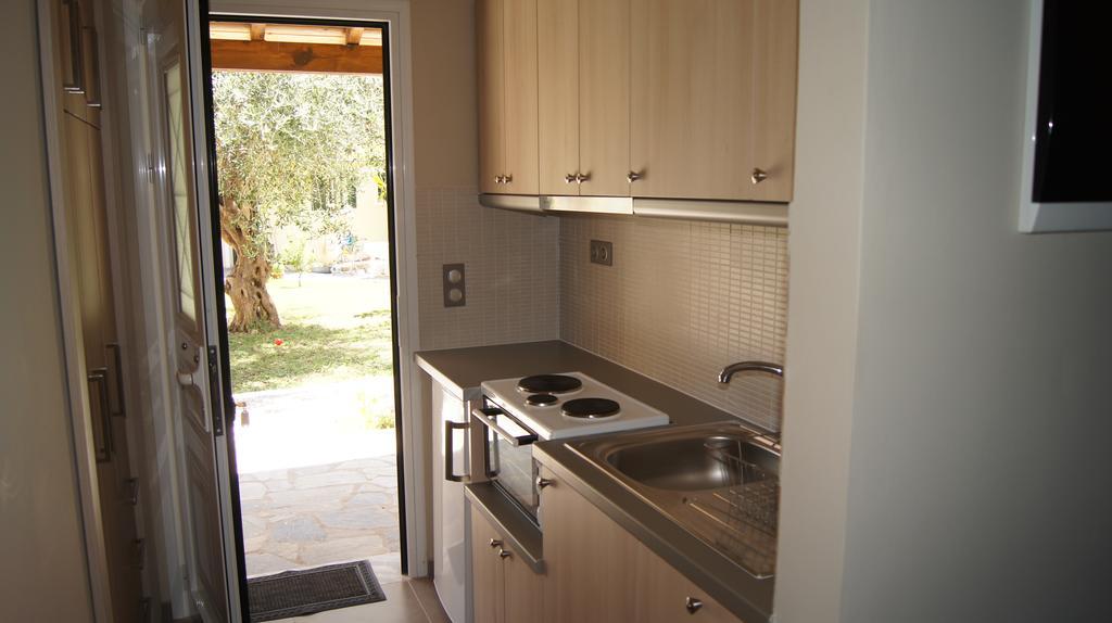 Villa Rododafni Roda  Quarto foto