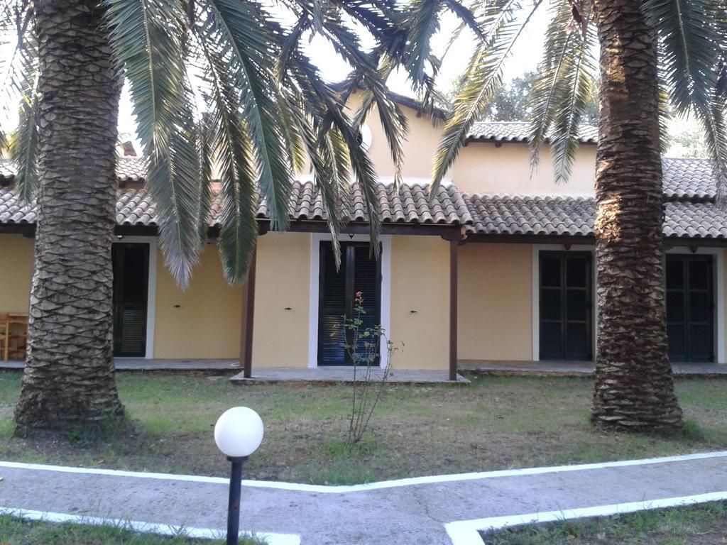 Villa Rododafni Roda  Exterior foto